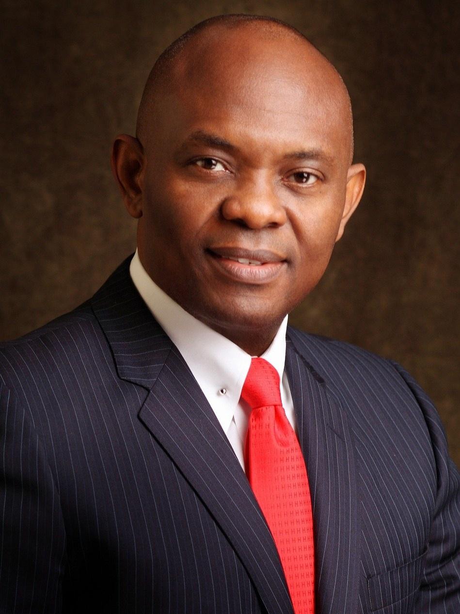  The agreements were signed at a closed door meeting between executives of both companies, led by Elumelu and the Global Chairman of General Electric, Jeffrey Immelt