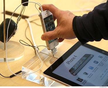 apple-iphone-chargers