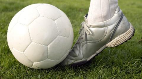 generic-footballer