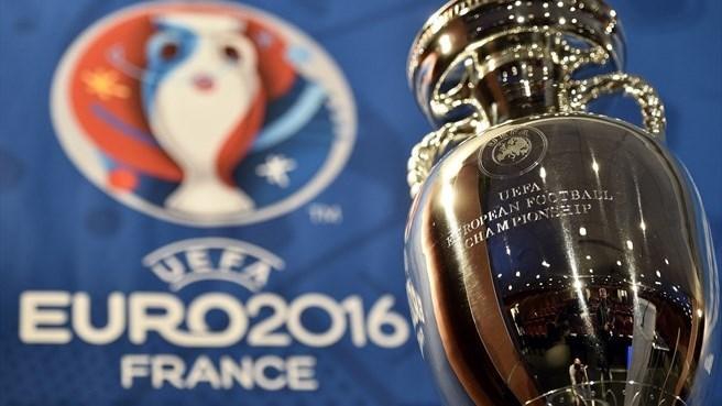 EURO 2016-trophy
