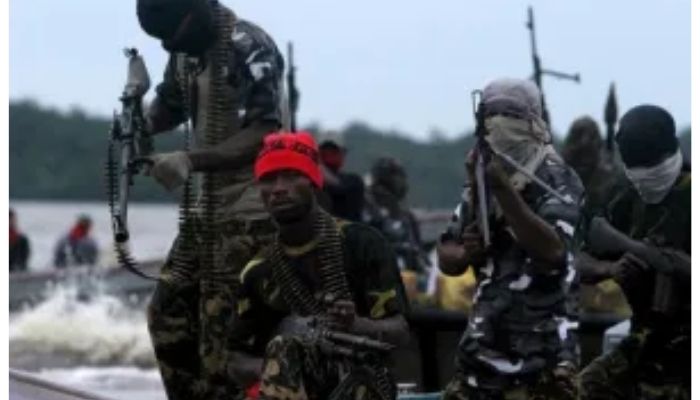 Oil firms ready for export jump but Nigeria not engaging militants