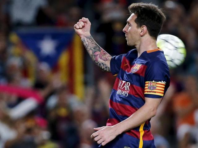 Messi-celebrates
