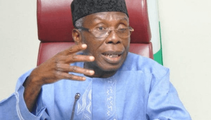 GMOs: Ogbeh wants scientists to advise FG on way forward