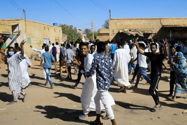 protesters-in-sudan
