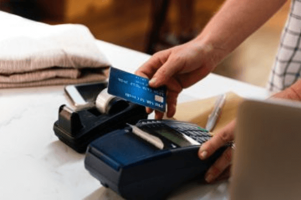 At last, US banks are introducing contactless cards
