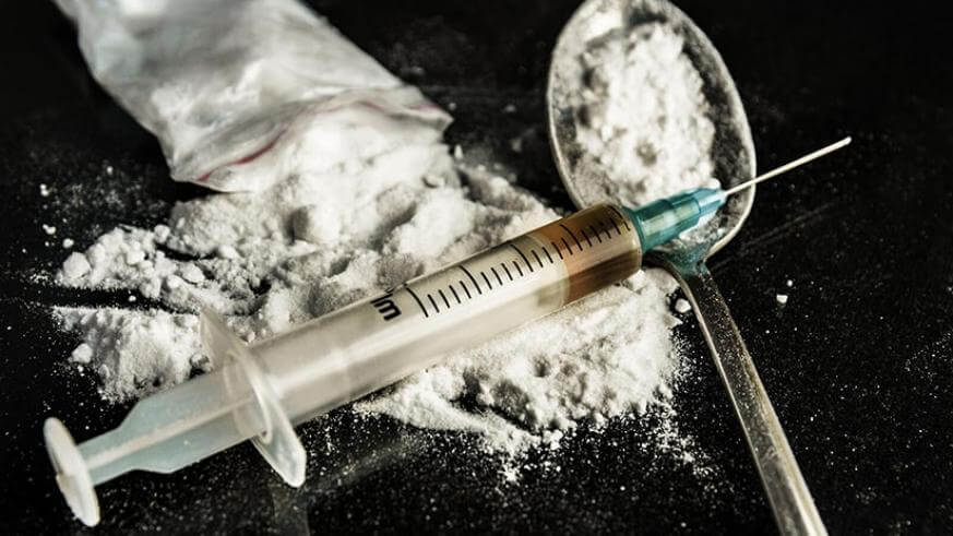 1515798879Drug-Syringe-And-Cooked-Heroin (1)