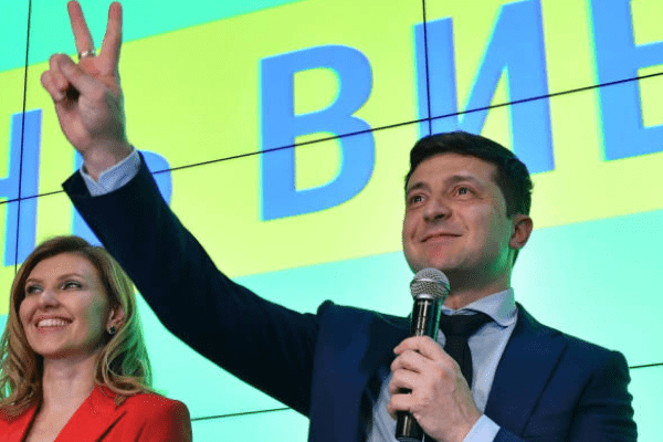 Ukraine election turns ugly as president and comic reach run-off