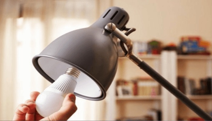 Abia Poly invents long lasting energy-saving bulbs with 15yrs lifespan