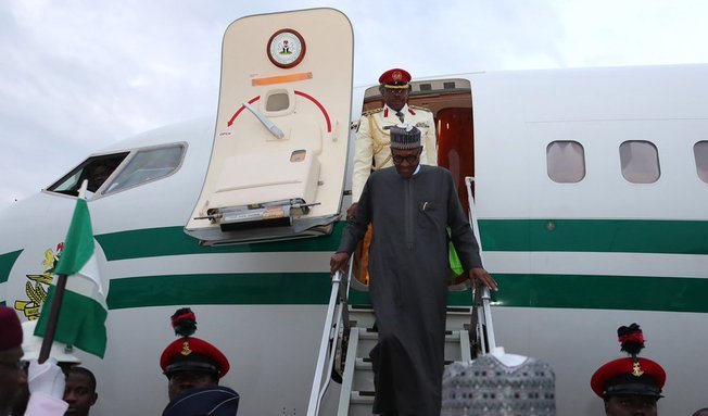 Buhari-arrives