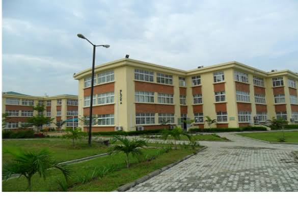 Greensprings School