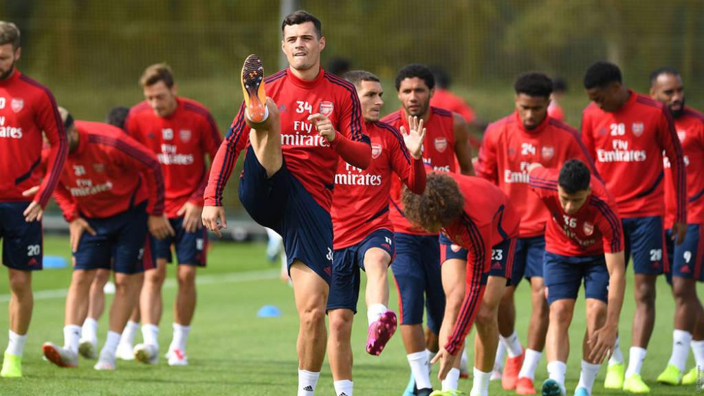 Arsenal players to resume light training