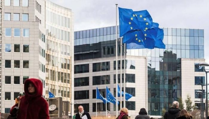 EU plans flurry of rule changes to boost market recovery