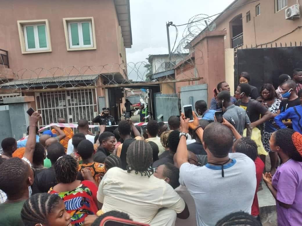 Two dead, one hospitalised as helicopter crashes into Lagos building