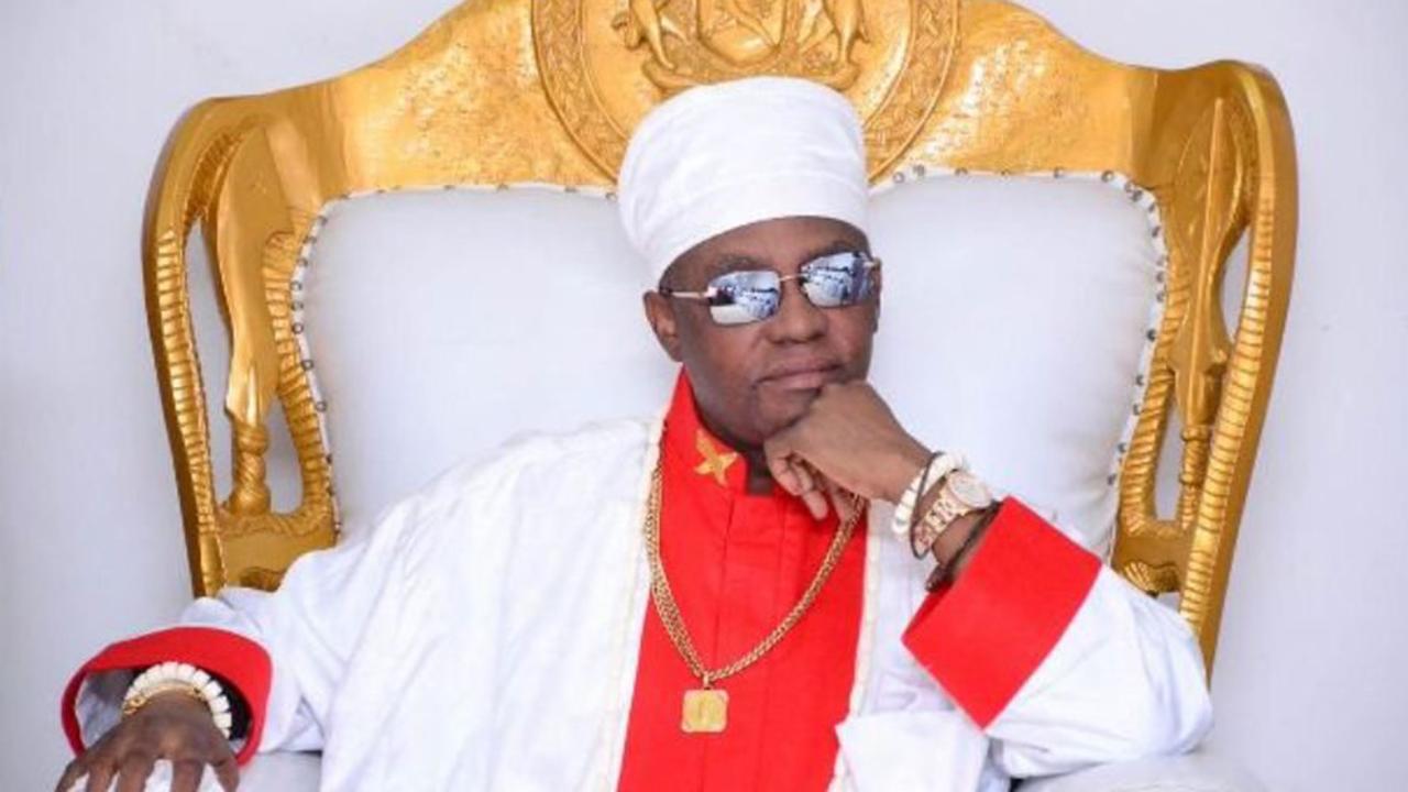 Oba-of-Benin-Eheneden