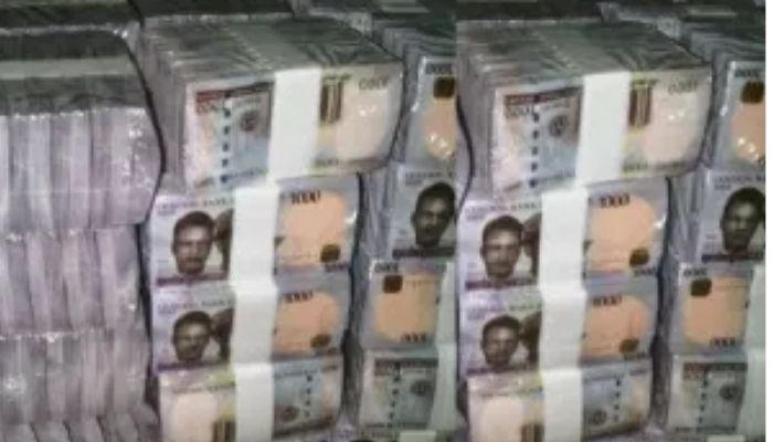 Naira steadied at N478 at parallel market as dollar supply declines