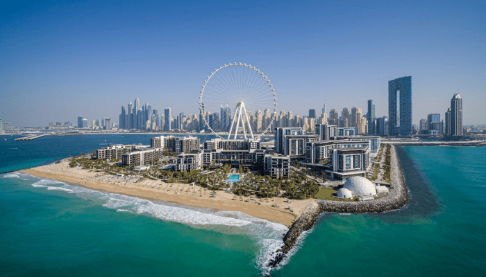 Lights. camera. Arise fashion week in Dubai