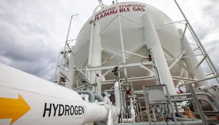 As Nigerians debate subsidy, world’s first liquefied hydrogen cargo sails to Japan