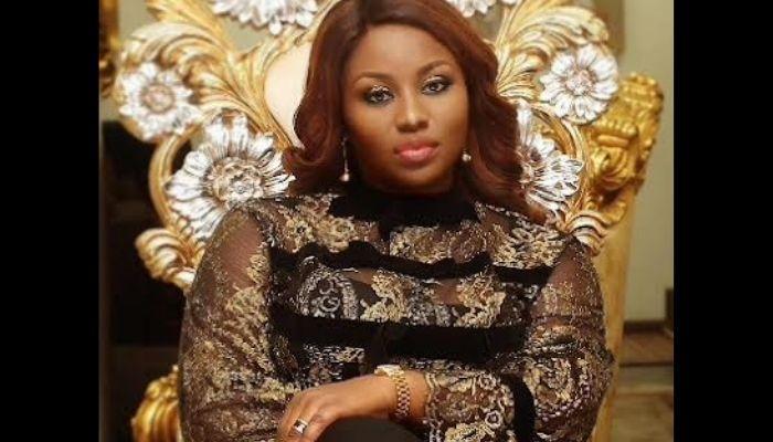 Olubukola Bolarinde goes solo with 106 Expressions