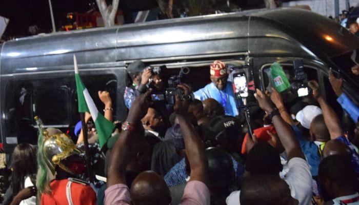 Presidency: Tinubu, Osinbajo test strength, causes uproar at APC convention