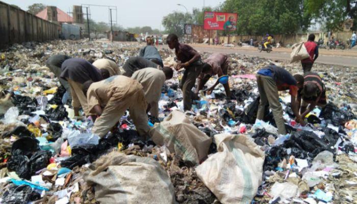 Campaigns amid hunger, salary arrears