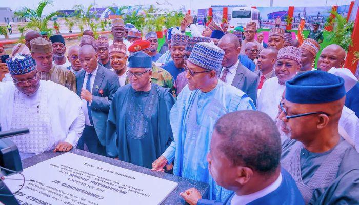 Dangote Refinery:  A tribute to Nigerian banks