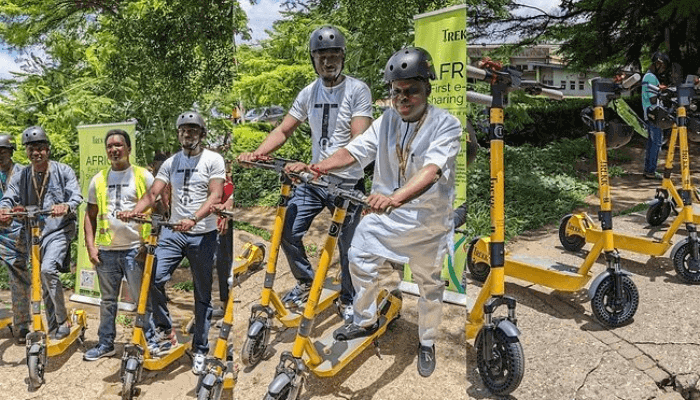 Trekk unveils e-scooters sharing service at Lagos State University