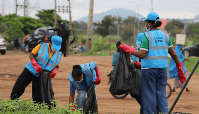 2023 World Clean up Day: Why we embarked on community service in Lugbe – Premiere Academy