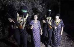 Hamas frees two Israeli women (1)