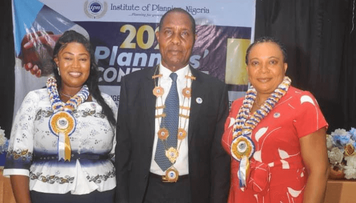 FG urged to invest in infrastructure, promote entrepreneurship to grow economy