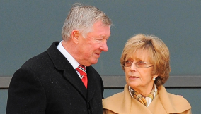 Manchester United mourns as Cathy Ferguson, wife of Sir Alex, passes