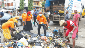 Oyo agency begins sensitization on proper waste management in markets