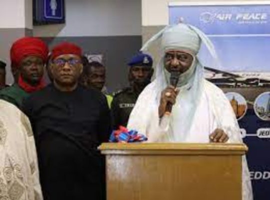 Emir of Kano praises Air Peace for Jeddah direct flights (1)