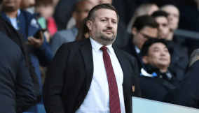 Man United CEO Arnold leaves role ahead of Ratcliffe takeover