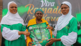 Ramadan: Aspira gifts Viva Hampers