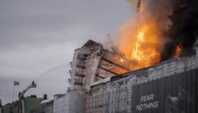How a 400-year Copenhagen old stock exchange building caught fire