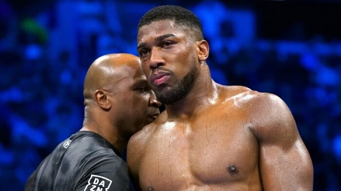 Anthony-Joshua-boxing