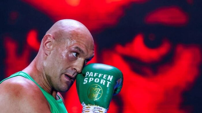 Tyson-Fury-training (1)