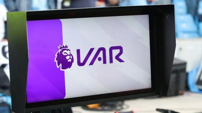 VAR (1)