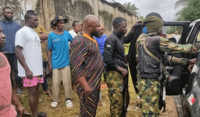 Again, Army arrests gun runners, recovers weapons worth N5m in Plateau