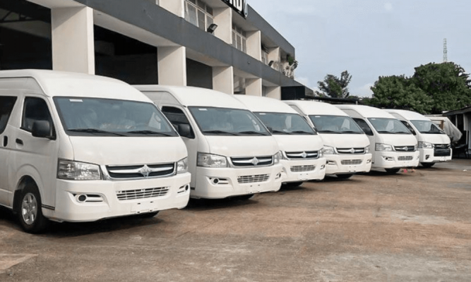 FG invests N20bn in CNG vehicles, insurance for Customs officers