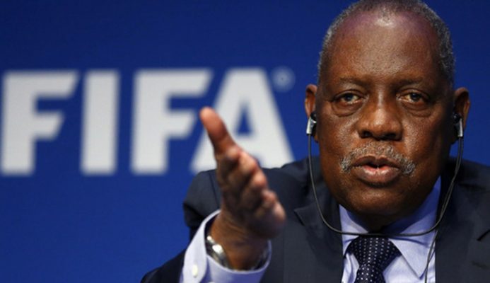 Issa Hayatou-2