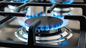 Rising cooking gas costs burn Nigerians ahead of Sallah rush