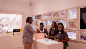 Pandora celebrates a decade of timeless elegance