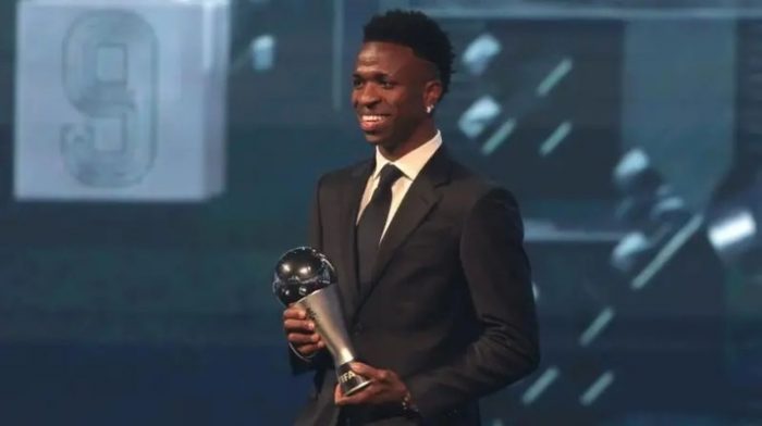 Vinicius Jr-FIFA-Award