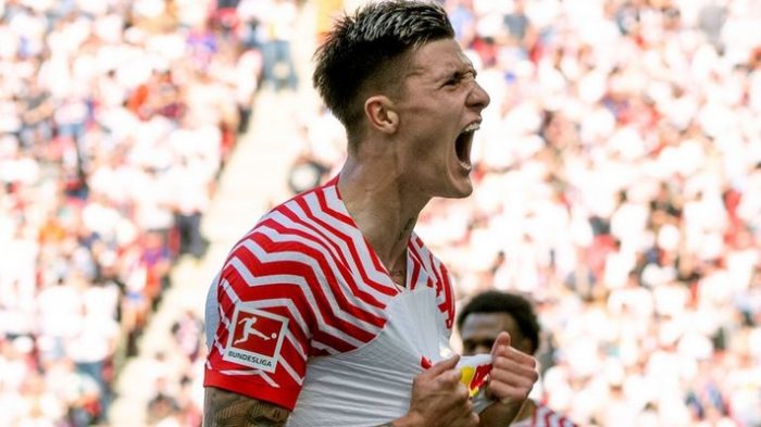 Newcastle bids Є75m euros for RB Leipig striker Sesko, as Isak replacement