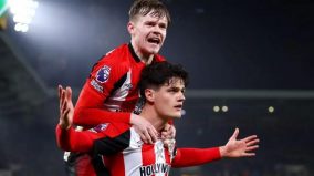 Brentford-players