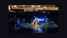 Scores feared dead in Washington after jet collides with helicopter, crashes into river