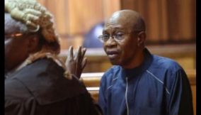 Emefiele-Court- (1)