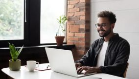 12 remote jobs for international students to cover tuition & living costs