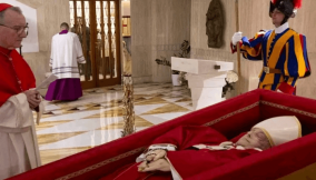 Poor, migrants to bid last farewell at Francis’ funeral on Saturday – Vatican